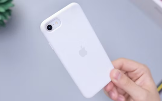 Google Pixel 6a vs. iPhone SE 3rd Generation: Which One Suits You Best?