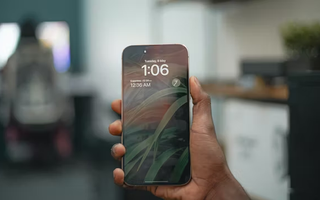 Google Pixel vs. iPhone: Which Phone Suits You Best?
